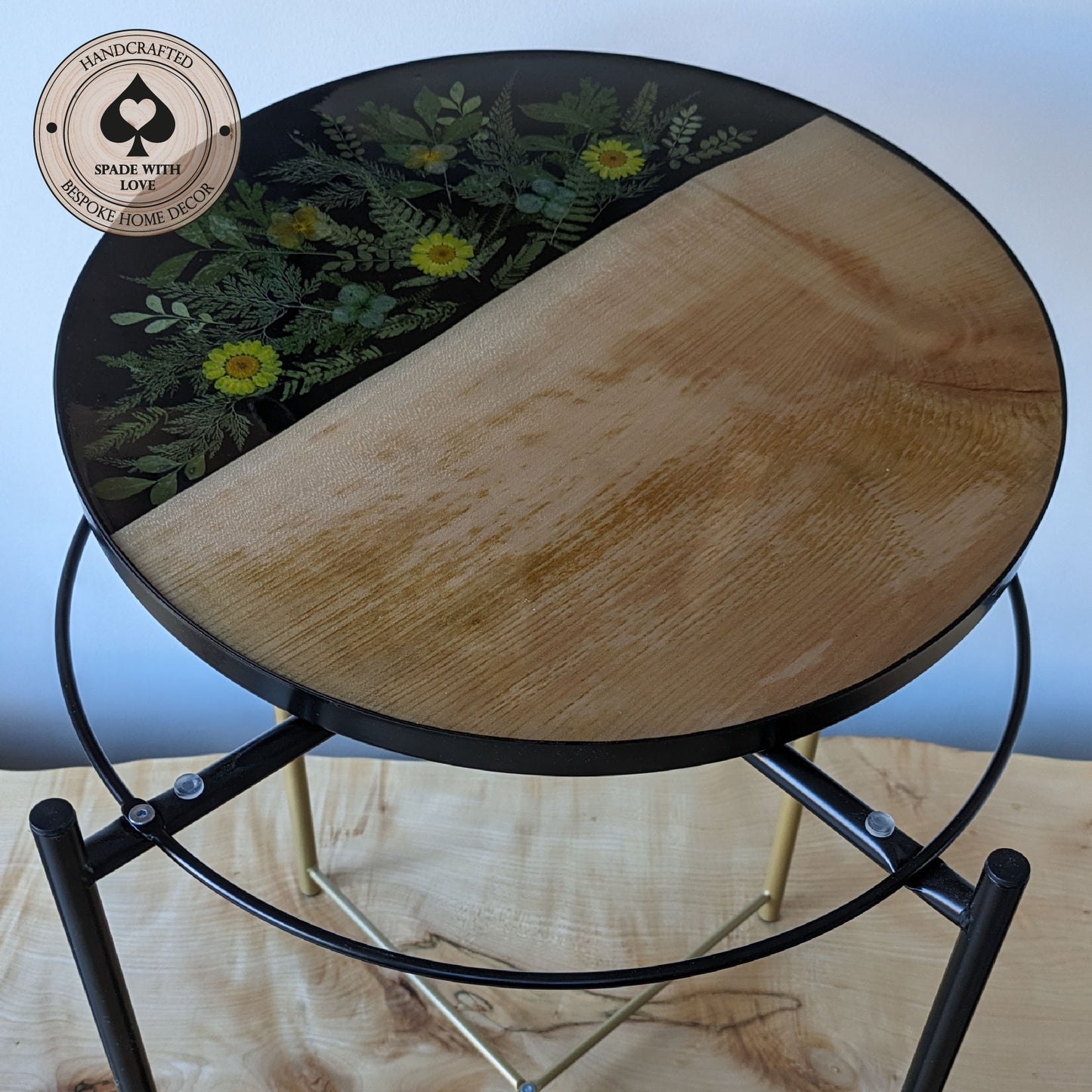 Resin and Wood Side/End Table - Removable Tray - Flowers