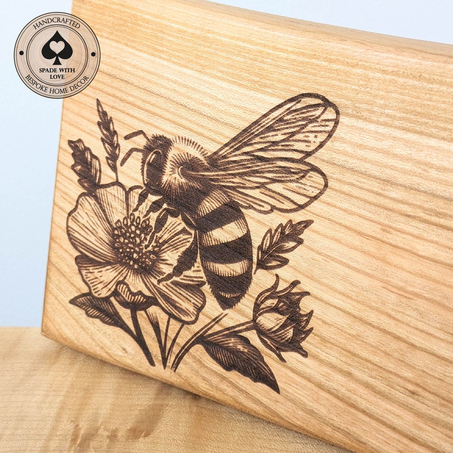 Solid Wood Serving Board - Personalised Serving Board - Custom Wooden Serving Board - Add your Name Board - bee serving Board